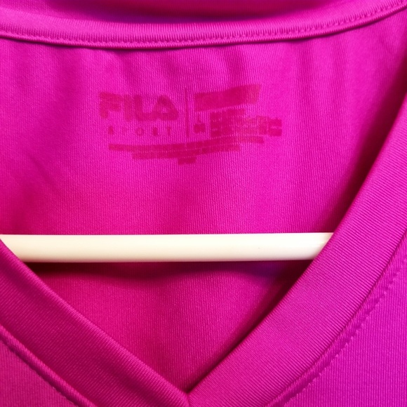 3 for $20. Fila sportswear shirt. Size Large. - Picture 3 of 6